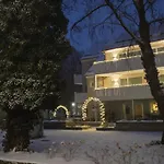 Haus Am Muehlenweg - Neue, Sonnendurchflutete Mit Aufzug Und Tiefgarage - Barrierefrei Appartamento