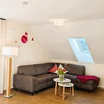 Haus Am Muehlenweg - Neue, Sonnendurchflutete Mit Aufzug Und Tiefgarage - Barrierefrei Appartamento *