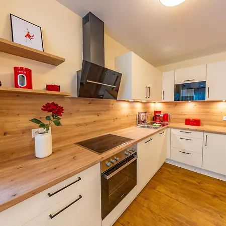 Haus Am Muehlenweg - Neue, Sonnendurchflutete Mit Aufzug Und Tiefgarage - Barrierefrei Appartamento *