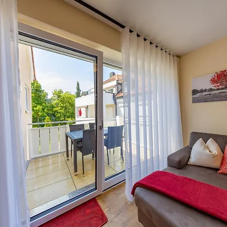 Haus Am Muehlenweg - Neue, Sonnendurchflutete Mit Aufzug Und Tiefgarage - Barrierefrei