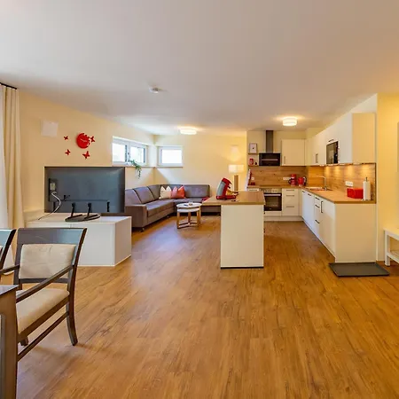 Haus Am Muehlenweg - Neue, Sonnendurchflutete Mit Aufzug Und Tiefgarage - Barrierefrei Appartamento *